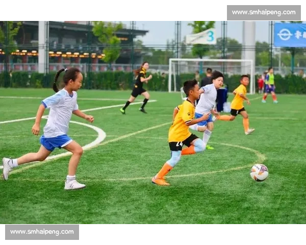 精彩足球瞬间集锦 各大赛场激战回顾 绽放绿茵场上的激情与荣耀 精彩足球瞬间集锦 各大赛场激战回顾 绽放绿茵场上的激情与荣耀